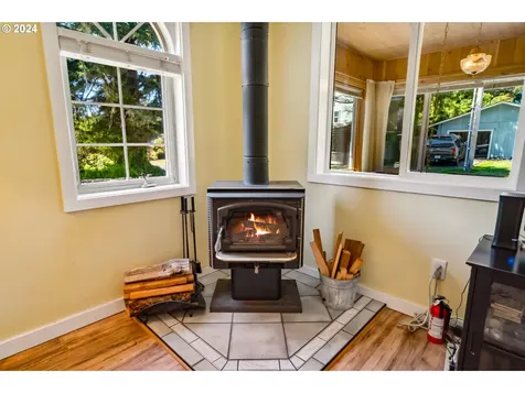 8255 S Victoria Avenue Rockaway Beach OR 97136