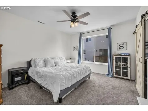 4181 SW Badger Avenue Redmond OR 97756
