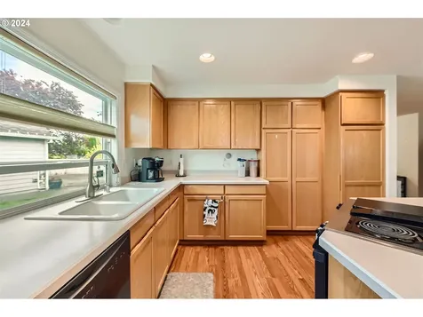 14216 Nw 23rd Court Vancouver WA 98685