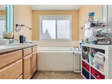 14216 Nw 23rd Court Vancouver WA 98685