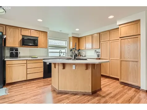 14216 Nw 23rd Court Vancouver WA 98685