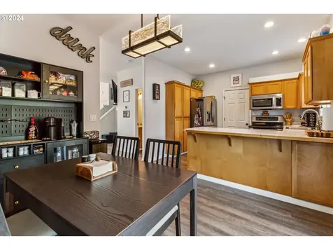17249 SW Starbuck Lane Beaverton OR 97078