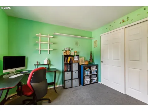 17249 SW Starbuck Lane Beaverton OR 97078