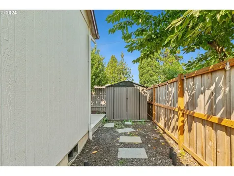 17249 SW Starbuck Lane Beaverton OR 97078
