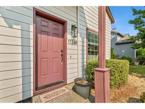 17249 SW Starbuck Lane Beaverton OR 97078