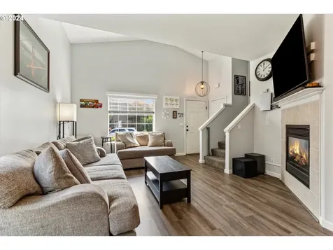17249 SW Starbuck Lane Beaverton OR 97078