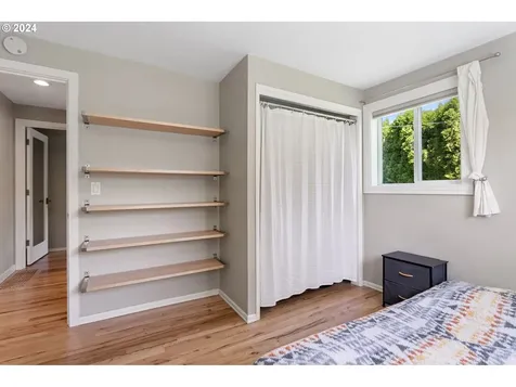 8825 Sw 82nd Avenue Portland OR 97223