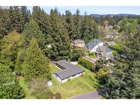 8825 Sw 82nd Avenue Portland OR 97223