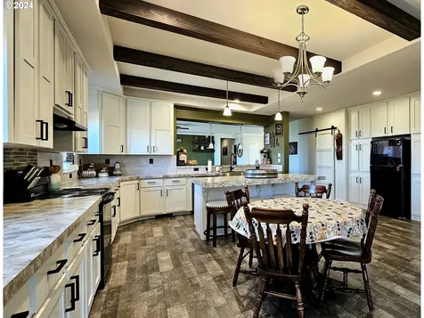 32650 S Fernwood Hill Lane Molalla OR 97038