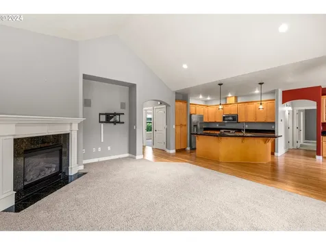 4628 Champagne Lane Eugene OR 97404