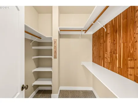 4628 Champagne Lane Eugene OR 97404