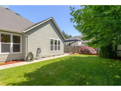 4628 Champagne Lane Eugene OR 97404