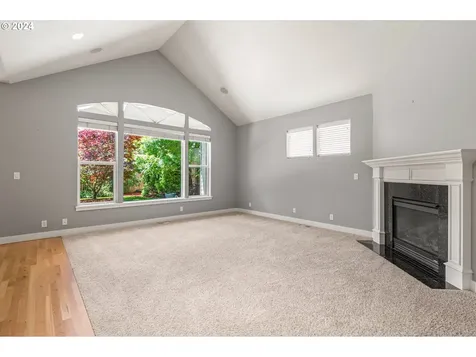 4628 Champagne Lane Eugene OR 97404