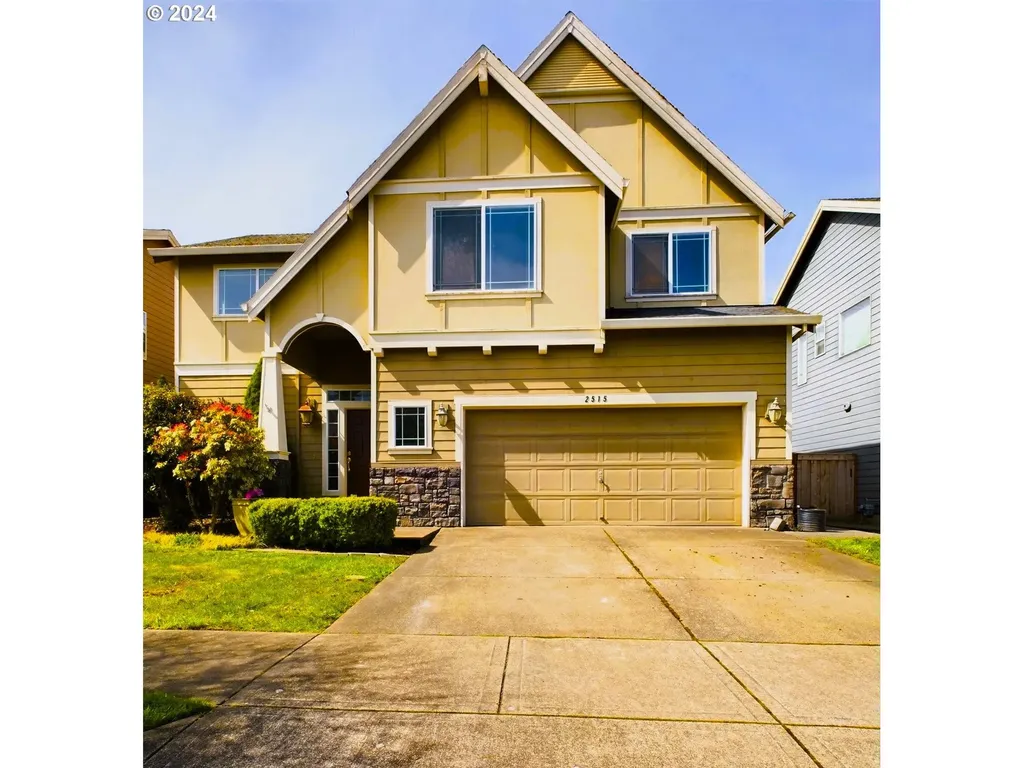 2515 N Roger Smith Drive Newberg OR 97132
