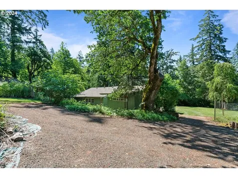 10121 S Butte Creek Road Scotts Mills OR 97375