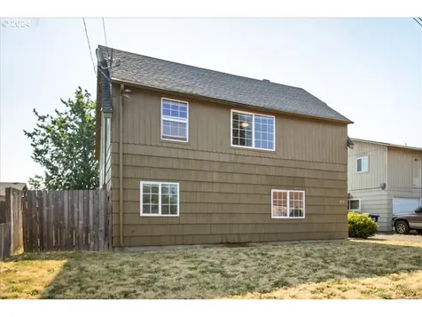 279 S 35th Street Springfield OR 97478
