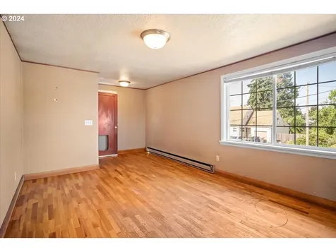 279 S 35th Street Springfield OR 97478