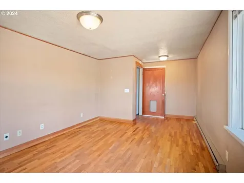 279 S 35th Street Springfield OR 97478