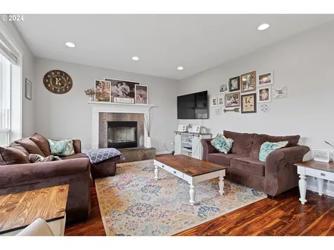 1465 Ne Gardiner Drive Estacada OR 97023