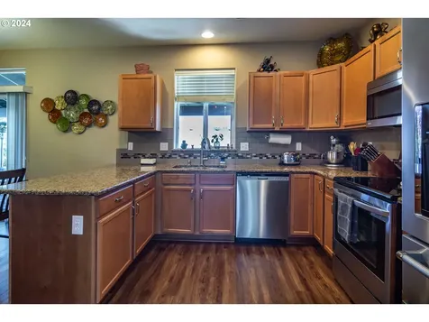 754 Callahan Drive Roseburg OR 97471