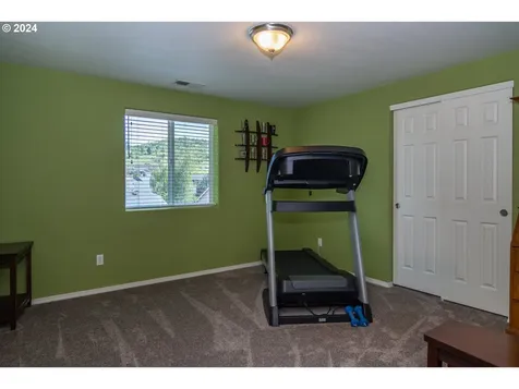 754 Callahan Drive Roseburg OR 97471