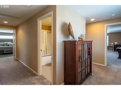 754 Callahan Drive Roseburg OR 97471