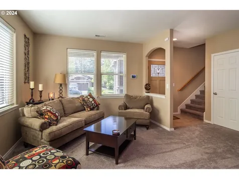 754 Callahan Drive Roseburg OR 97471
