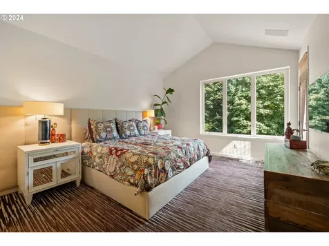 2534 NW Rhodes Lane Portland OR 97229