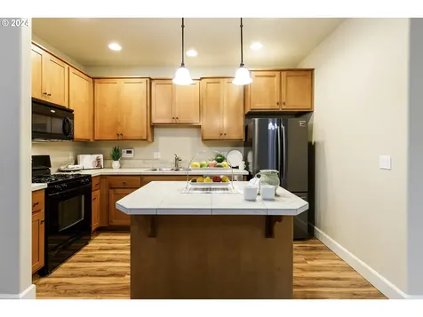 14213 Russ Wilcox Way Oregon City OR 97045
