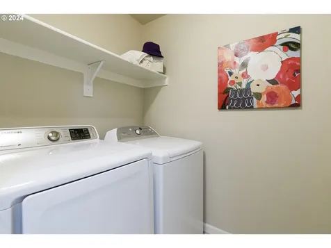 14213 Russ Wilcox Way Oregon City OR 97045