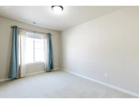 14213 Russ Wilcox Way Oregon City OR 97045