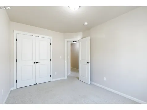 14213 Russ Wilcox Way Oregon City OR 97045