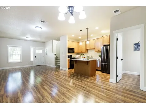 14213 Russ Wilcox Way Oregon City OR 97045