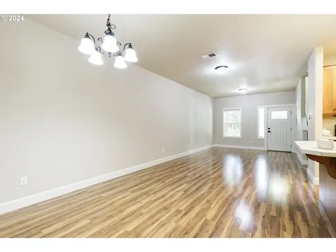 14213 Russ Wilcox Way Oregon City OR 97045