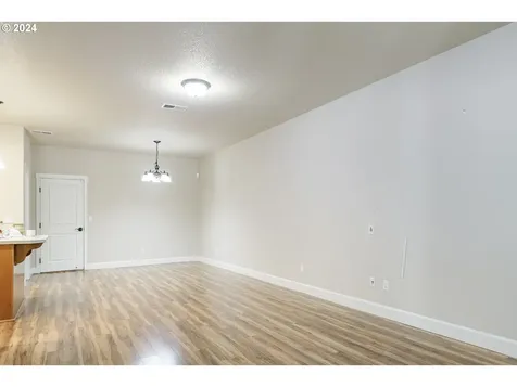 14213 Russ Wilcox Way Oregon City OR 97045