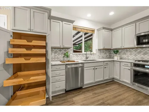 12830 Joys Drive Oregon City OR 97045
