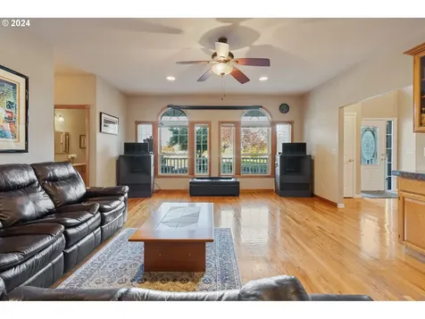 21006 Ne 37th Avenue Ridgefield WA 98642