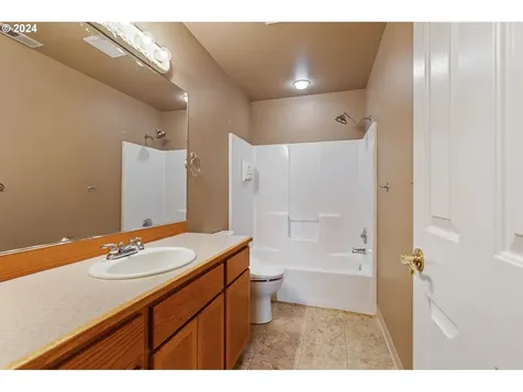 21006 Ne 37th Avenue Ridgefield WA 98642