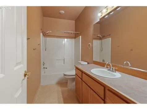 21006 Ne 37th Avenue Ridgefield WA 98642