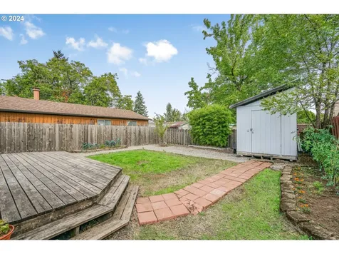 6424 SE 84th Place Portland OR 97266