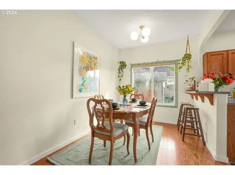 6424 SE 84th Place Portland OR 97266