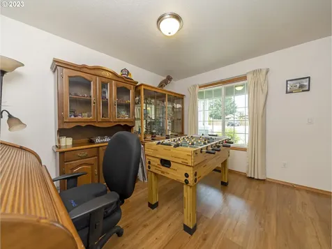 10475 Nw Main Street North Plains OR 97133