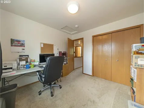 10475 Nw Main Street North Plains OR 97133