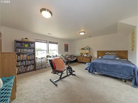 10475 Nw Main Street North Plains OR 97133