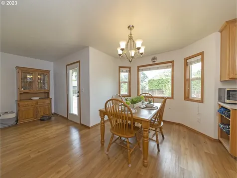 10475 Nw Main Street North Plains OR 97133