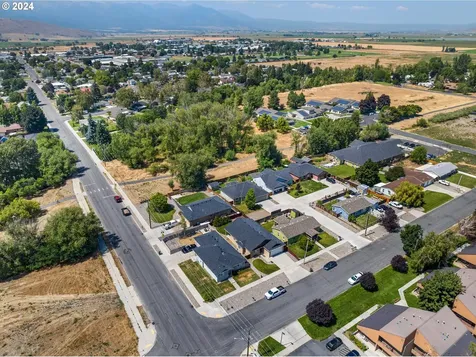 2945 Walnut Street Baker City OR 97814