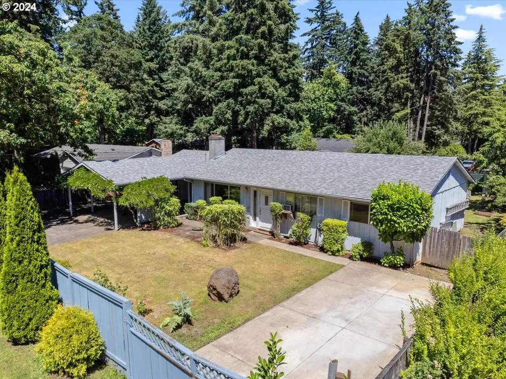 18308 Pilkington Road Lake Oswego OR 97035