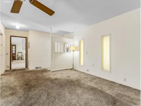 18308 Pilkington Road Lake Oswego OR 97035