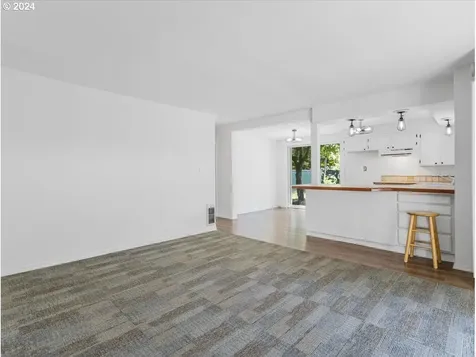 18308 Pilkington Road Lake Oswego OR 97035