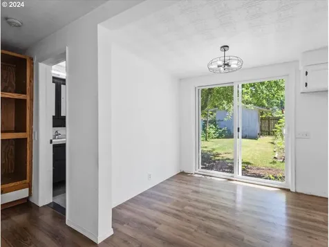 18308 Pilkington Road Lake Oswego OR 97035